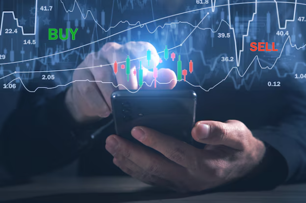  بخش هفتم: سیستم‌های معاملاتی ترکیبی (Hybrid Trading Systems)
